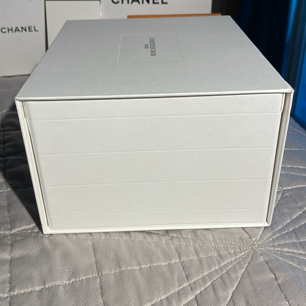 Dior Box - Picture 10 of 16